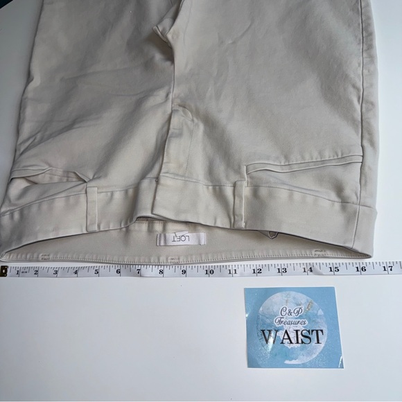 LOFT Women’s The Riviera Pant Beige Slim Fit Pants Size 10 - Picture 3 of 11
